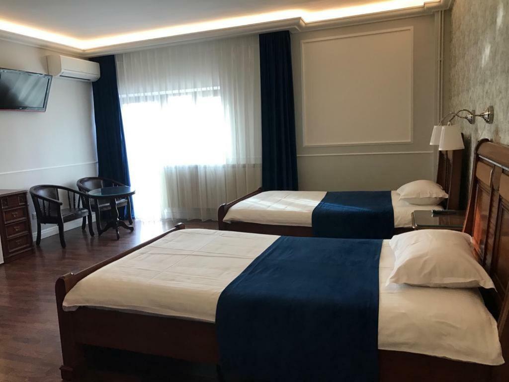 Pension Hanul Andritei Craiova Exteriér fotografie